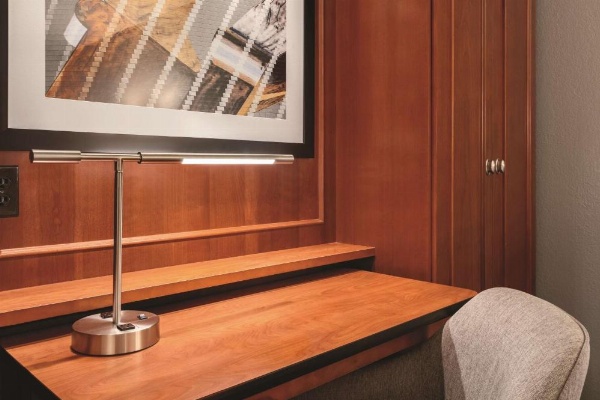 Hampton Inn By Hilton Des Moines Airport image 18